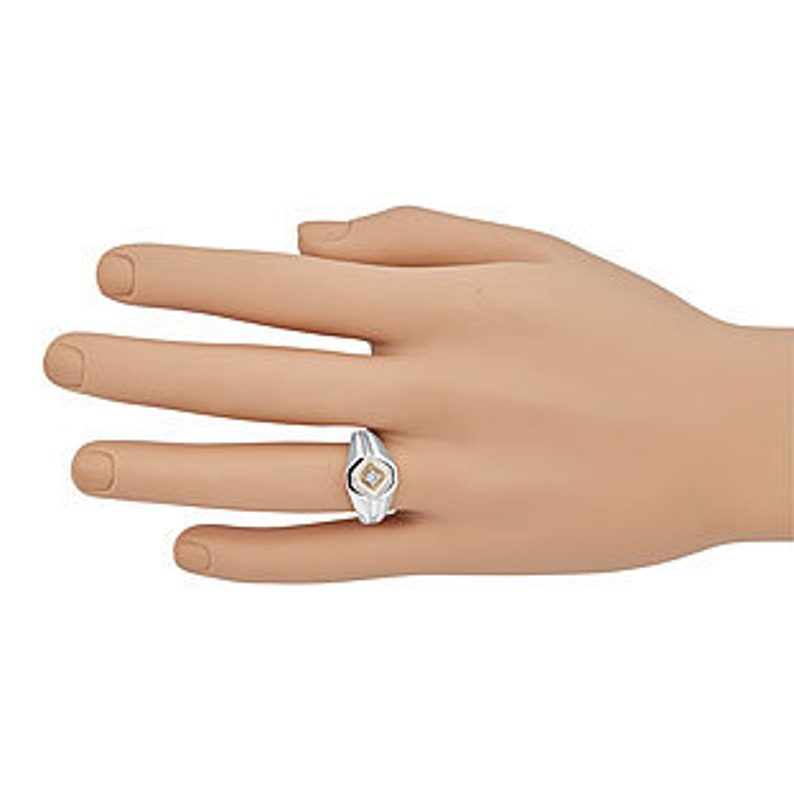 Mens Solitaire Alexandrite Ring In White Gold Mens Alexandrite Jewelry Men Ring Mens Gemstone Rings Alexandrite Men/'s Ring Rings For Men