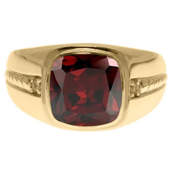 Men's Garnet and Diamond Ring in 10K Yellow Gold – Ann-Louise Jewellers