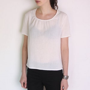80&#39;s raw cotton white blouse, crushed cotton blouse, minimalist blouse, simple white top