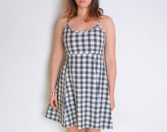 90&#39;s plaid skater dress, navy blue, black and cream white check summer grunge preppy dress sleeveless flared a line short dress