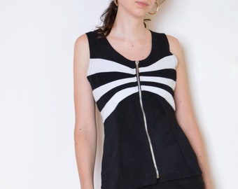 90's zipped top, black and white stripes blouse, vintage early 2k sports retro oldschool top with zip medium