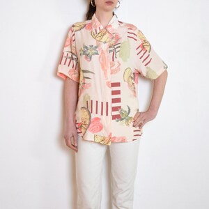 90er Jahre abstrakte Print Bluse, rosa Blumen Maps Streifen Print tropischer Sommer Shirt, Medium