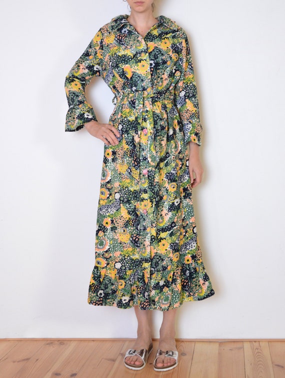 floral dressing gown