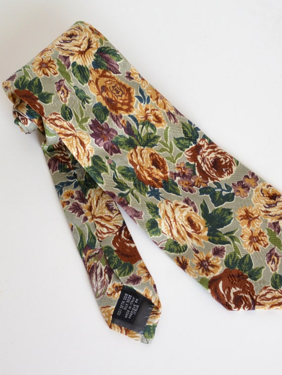 90's  Kenzo Paris silk tie, floral green, beige, … - image 2