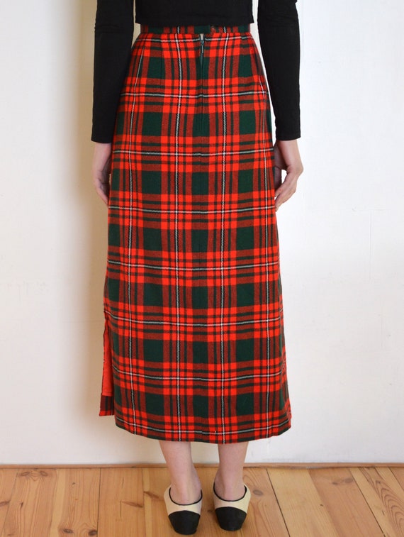 70's long tartan skirt, red and green checked mid… - image 4