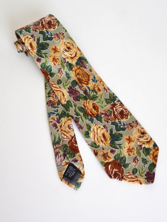 90's  Kenzo Paris silk tie, floral green, beige, … - image 1