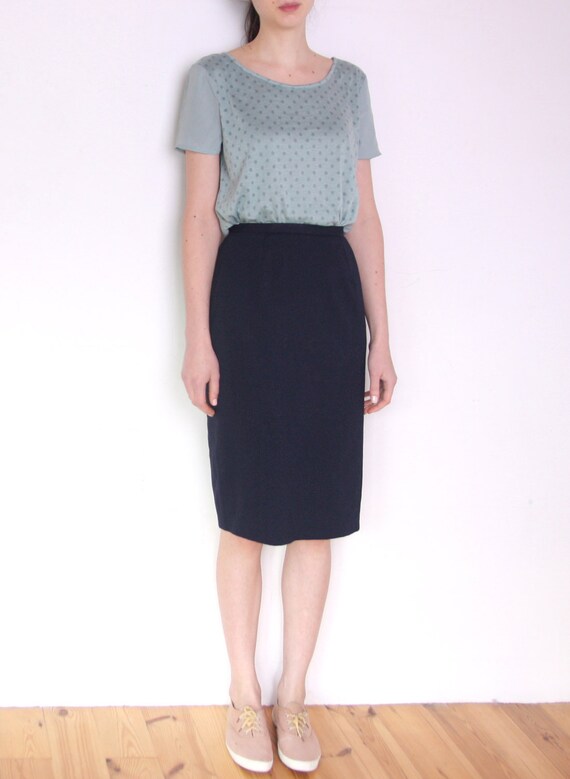 navy blue pencil skirt 90s