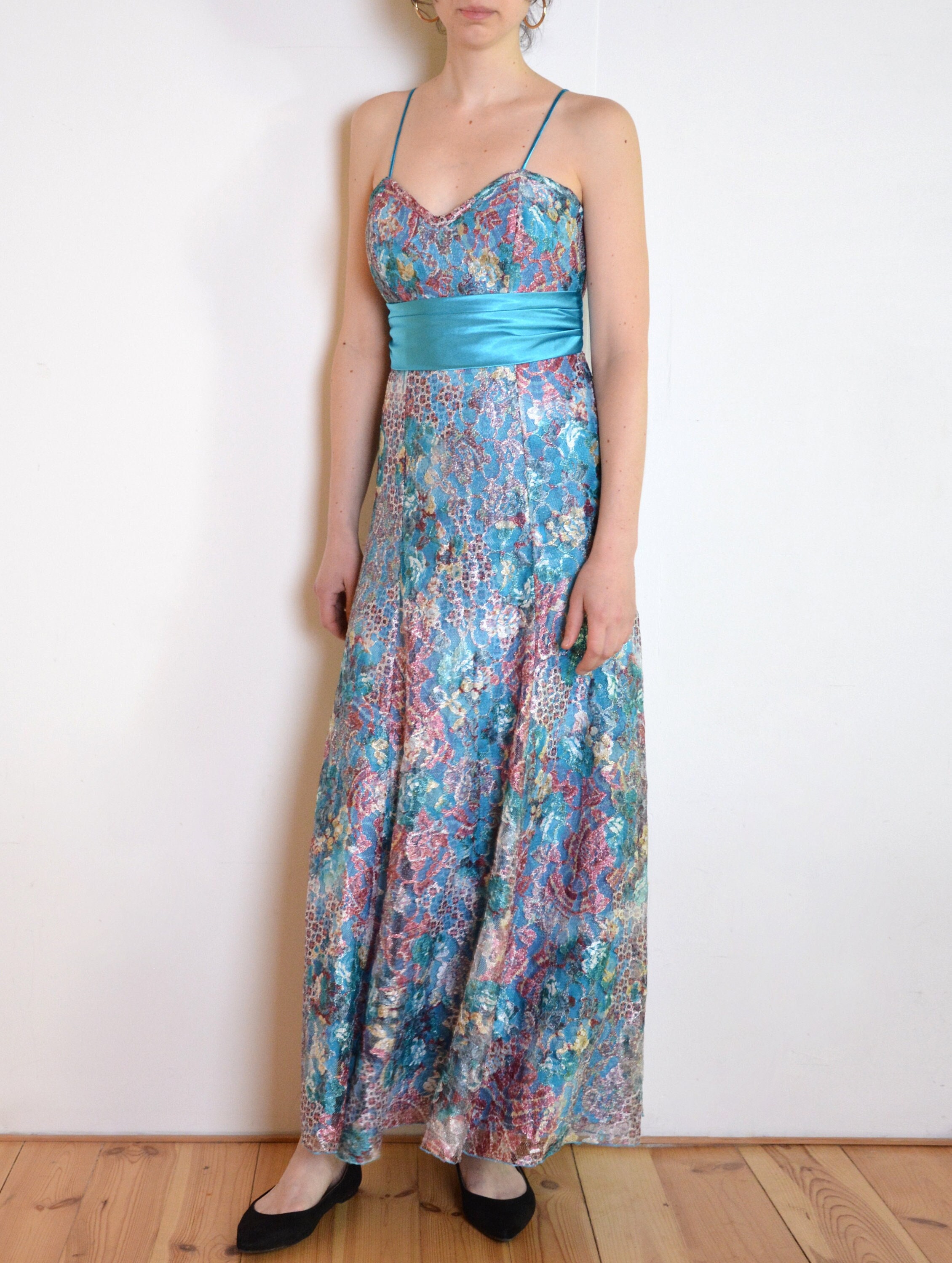 Preloved prom dresses hot sale