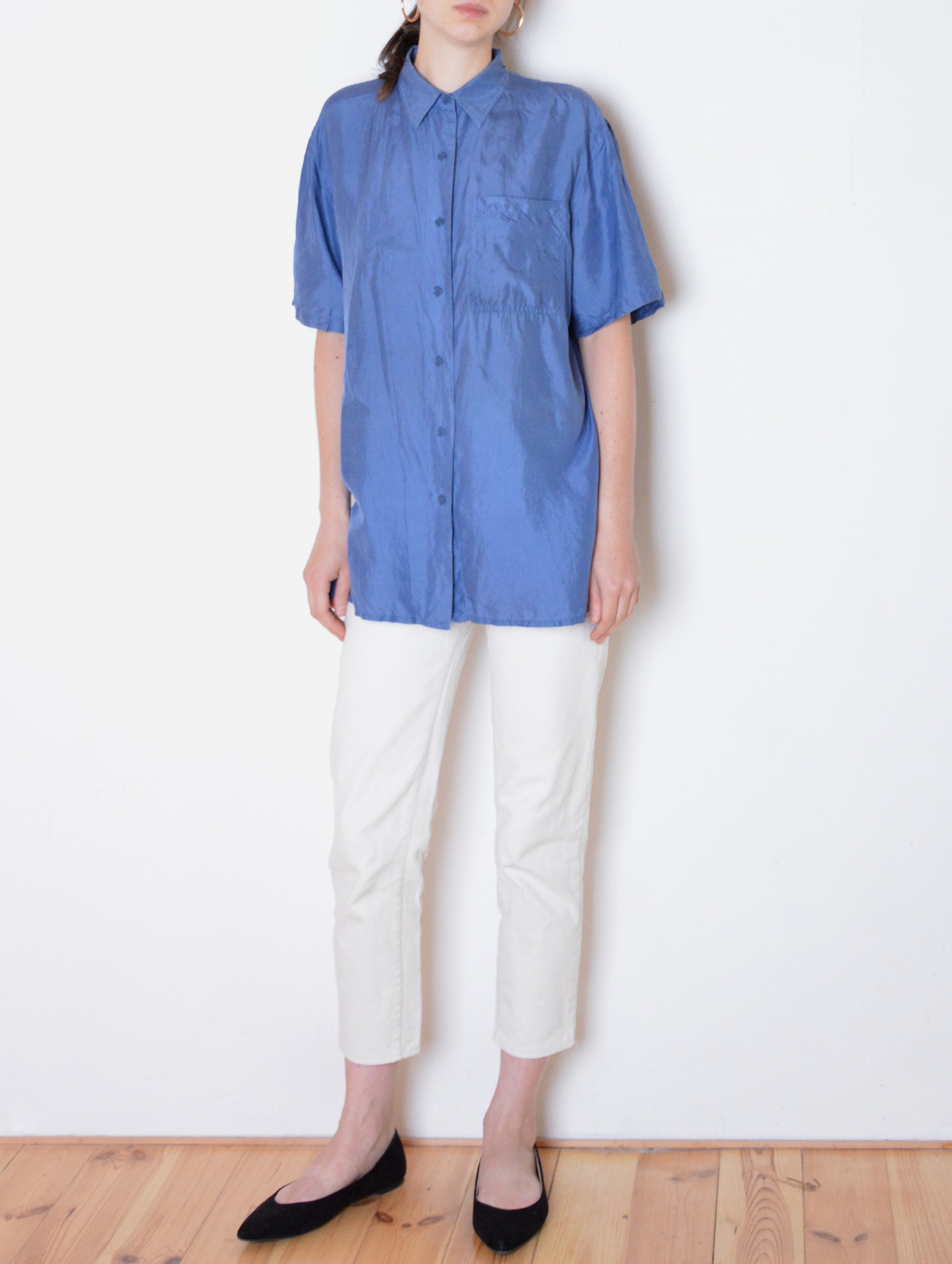 minimalist vintage button down large 90/'s blue silk blouse short sleeve collared shirt