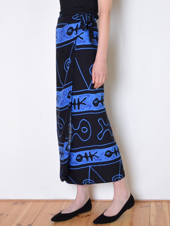 90's wrap skirt, fish print black and blue, seasi… - image 3