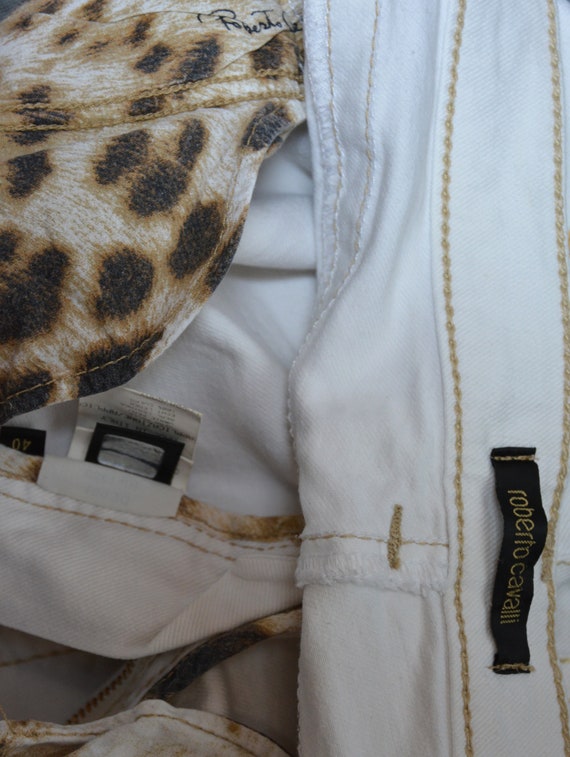 vintage Roberto Cavalli white flared jeans, nauti… - image 7