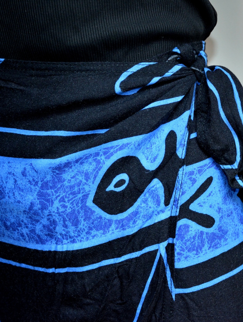 90's wrap skirt, fish print black and blue, seaside, psychedelic, rave, beach vintage midi maxi skirt image 7