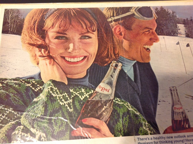 Pepsi Cola Vintage 1964 Magazine Print Advertisement 2 Page Skiing Couple 20\u201d