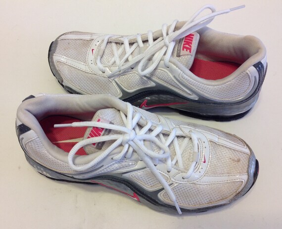 nike reax run 5 white