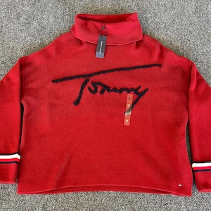 Tommy Hilfiger NWT Womens M Sweater Red Blue Turtleneck 3-D Double Side Spellout