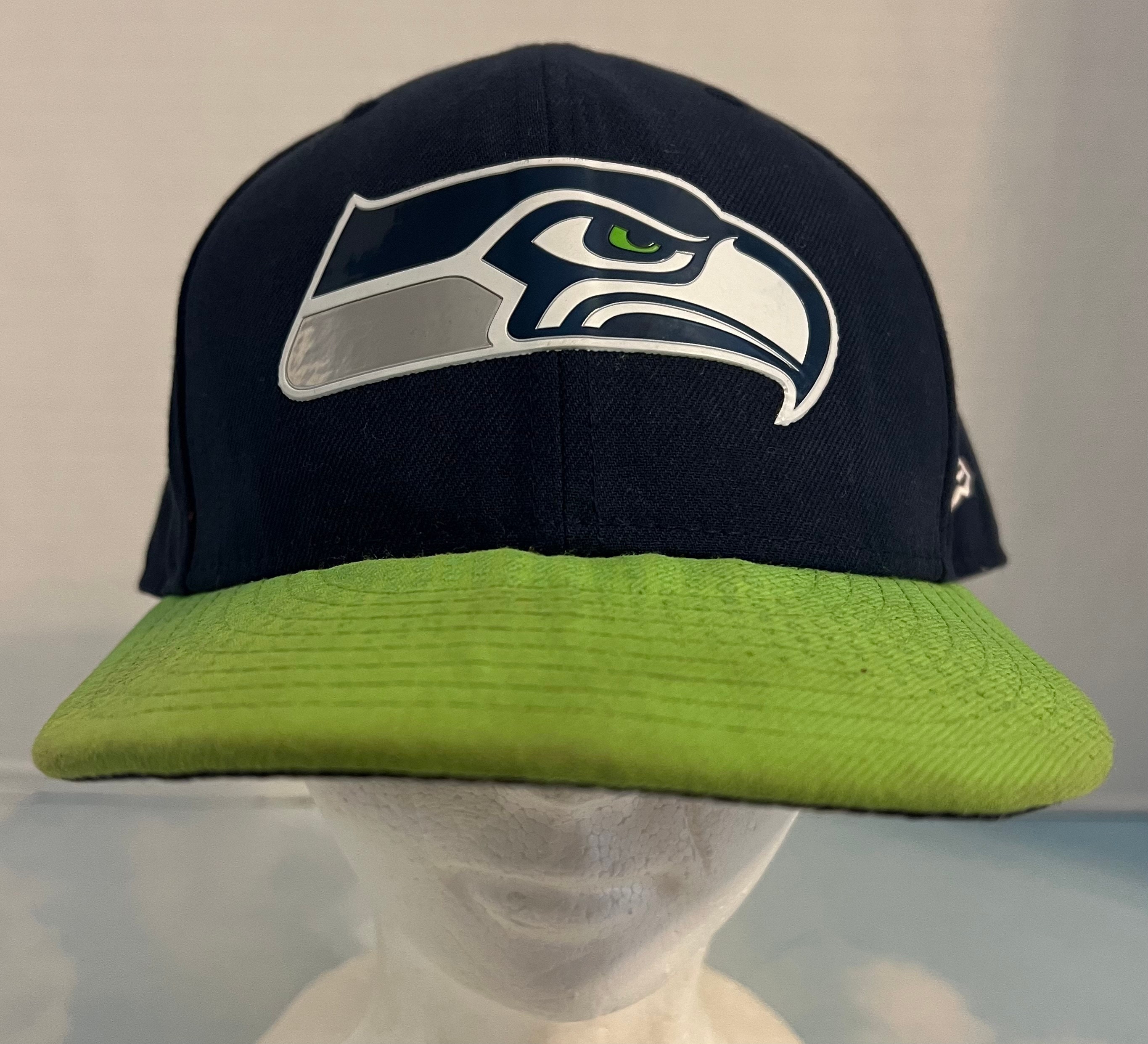 【US限定】New Era 59FIFTY Seattle Seahawks Green Aciton Seattle Seahawks New Era 2023 Sideline 59FIFTY Fitted Hat