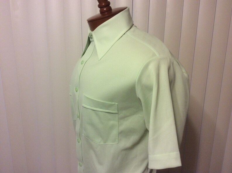 Vintage 80s NWT Kings Road Sears Hipster Camp Shirt Lime Green Polyester Mens Size Medium