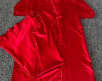Amoureuse Womens 14/16 Peignoir Set Red Chemise Nightgown Robe Silky Romantic