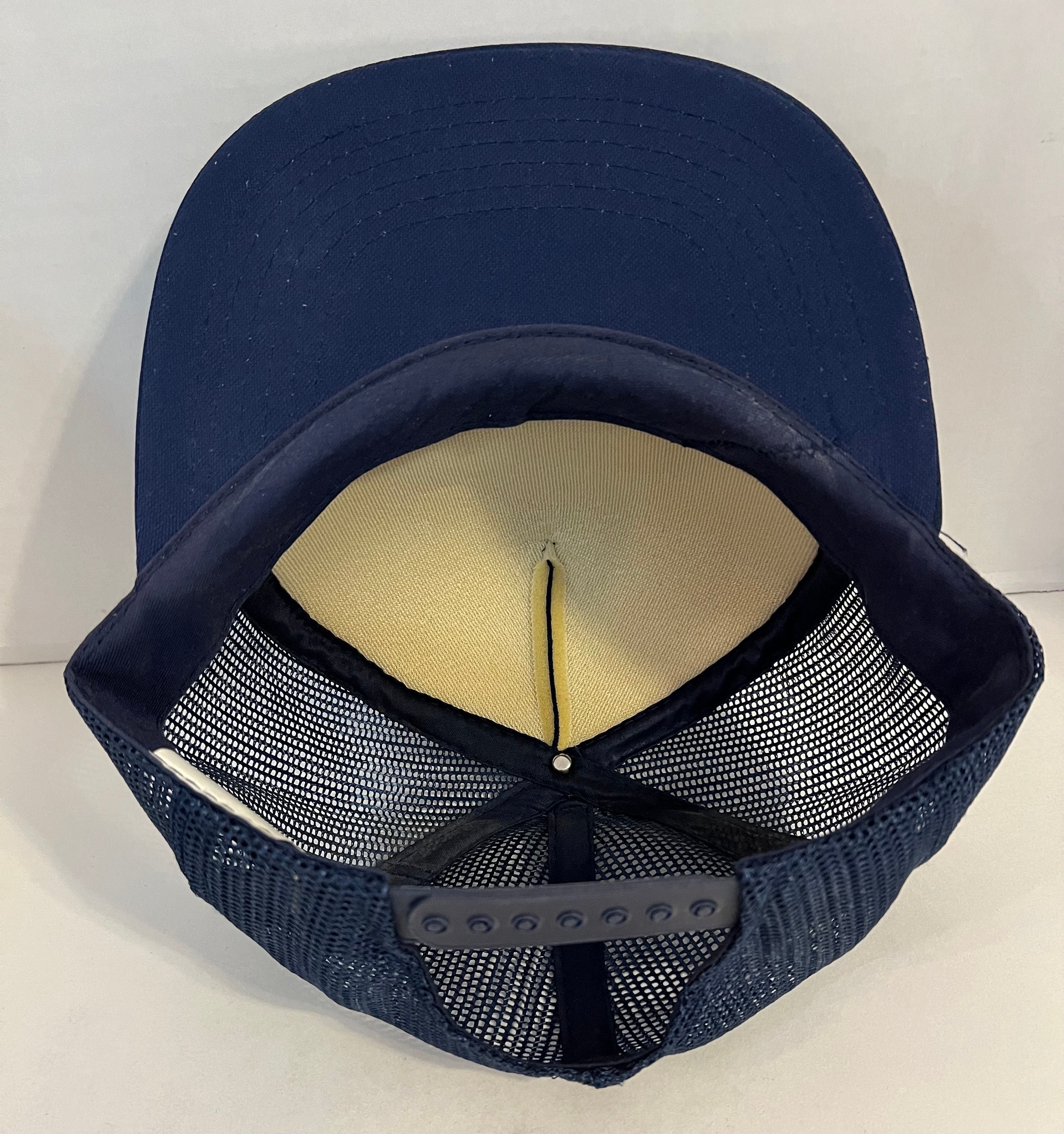 Amsterdam Holland VTG NWOT Snapback Trucker Hat Blue Lion  display picture 2