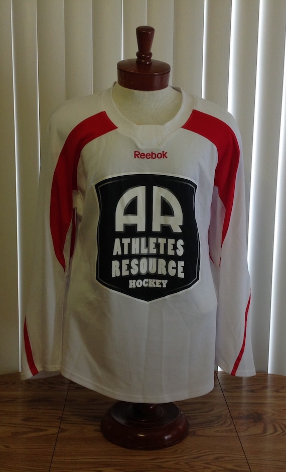 Reebok Vintage Athletes Resource Hockey Jersey Whi
