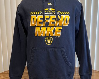 Milwaukee Brewers Majestic Hoodie Sweatshirt “Defend MKE” Blue Pullover Mens Large