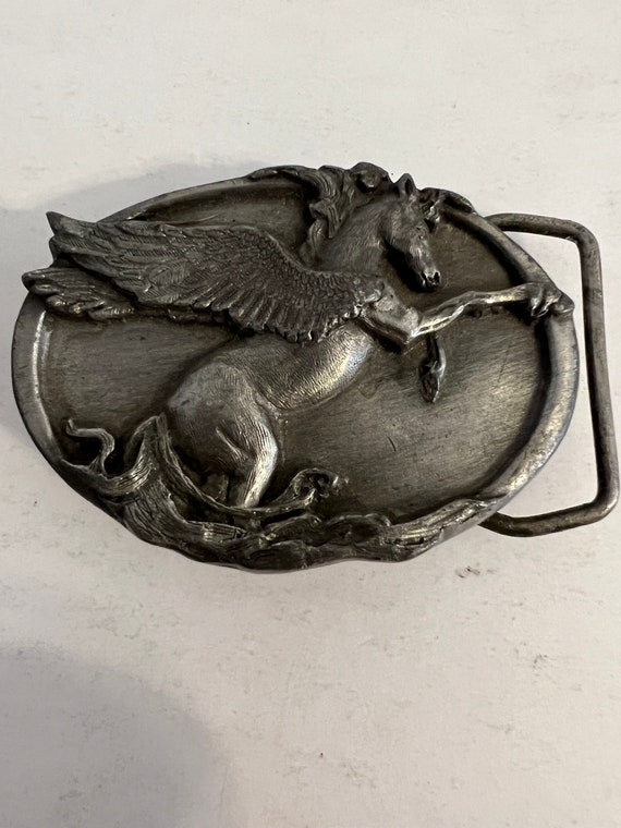 Siskiyou Belt Buckle VTG 1983 Pegasus 2.5”x1.5” Pe