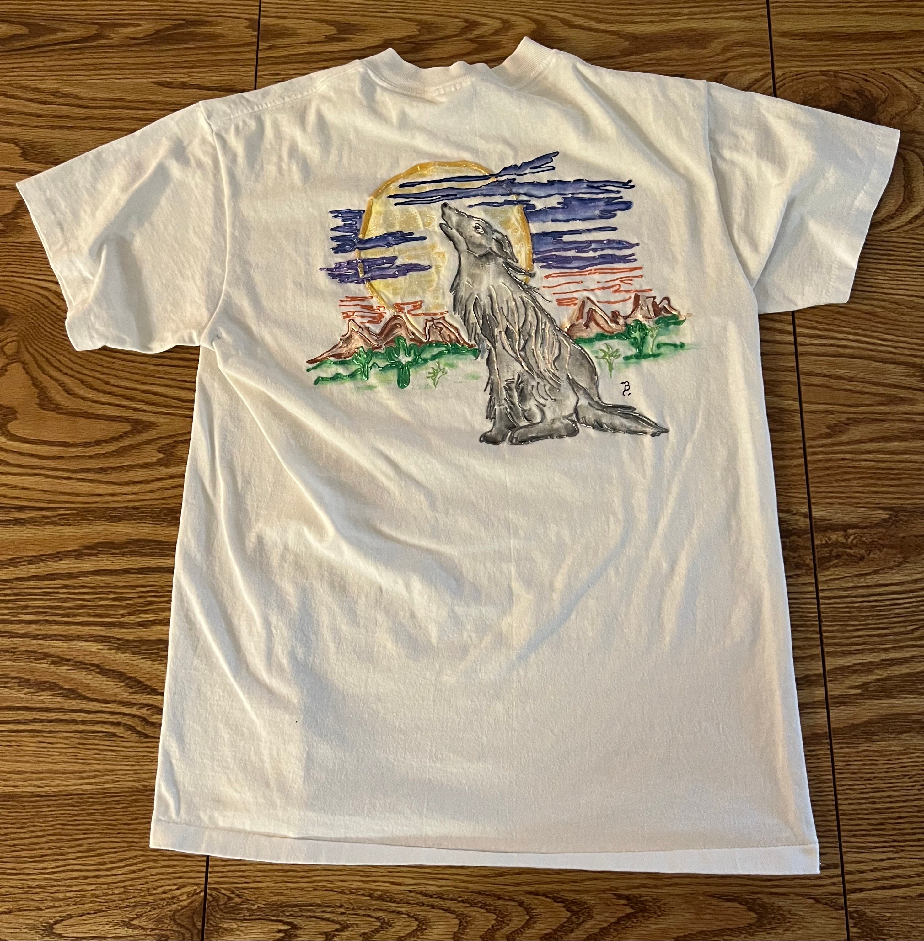 VTG Hand Painted T Shirt Coyote Cactus Mountains Desert Southwest 