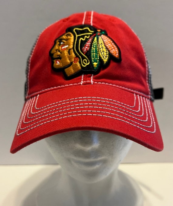 Chicago Blackhawks Hat Cap Reebok Flex Fit Gray S/M NHL Center Ice Big Logo  