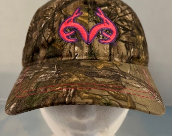 Real Tree Hat Womens Pink Logo Strap Back Strap Back Green Camo Camouflage