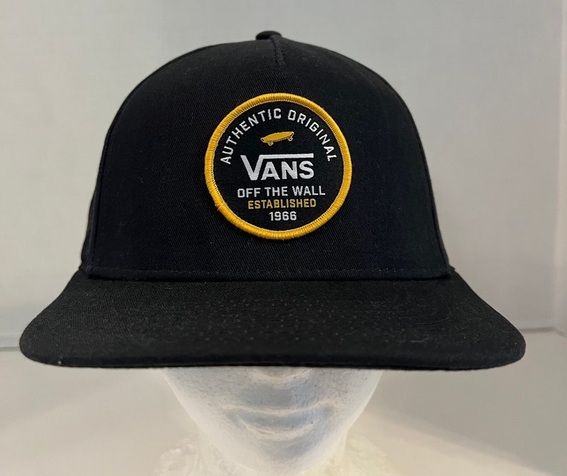 Vans Hat Snapback Black Gold Patch authentic Original Skateboarding ...