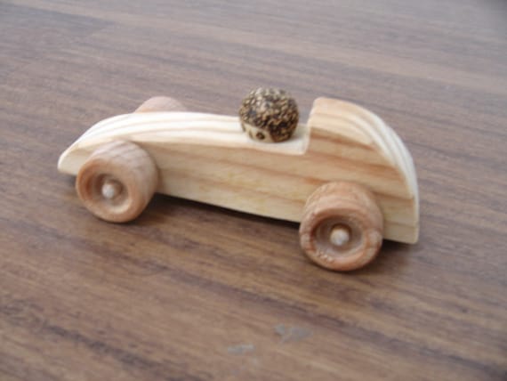 wood car racing