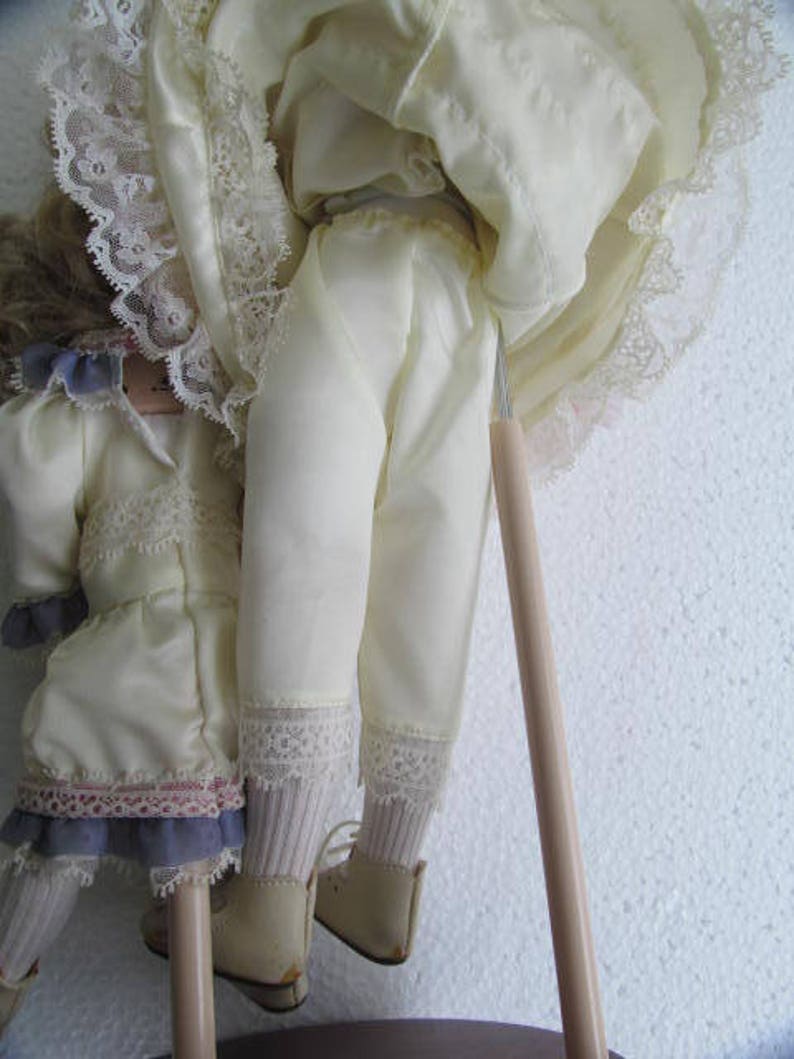 1989 mbi porcelain doll