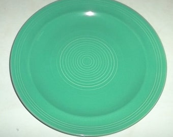 Piatto grande da portata Concentrix Cilantro Green di Lynns China che ricorda Homer Laughlin