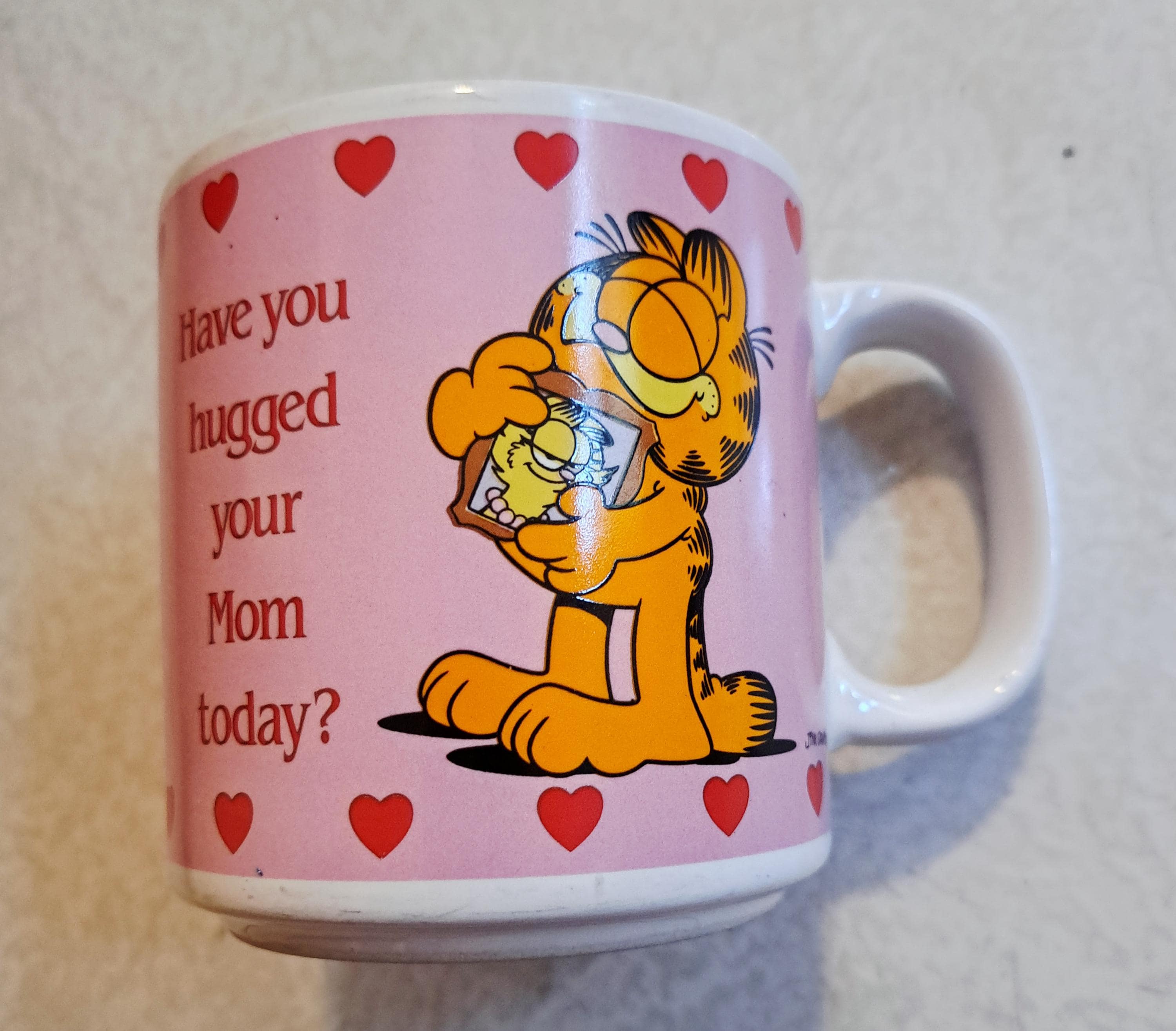 Vintage Garfield Ceramic Mug, "Hug Your Mom", 1978 Enesco