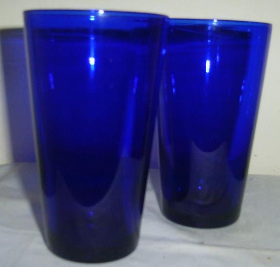 Stunning (2) Cobalt Blue 16 oz Libbey Tall Glass Tumblers