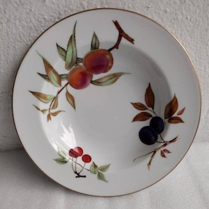 Vintage Royal Worcester Evesham Gold Bowl: Bone China Fruit Plate