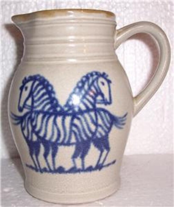 Prestige Place Zebra Ceramic Handmade Jug Museum of American folk Art Japan