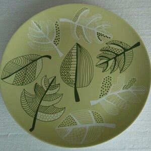 IKEA Extra Large Serving Dinner Plate/Platter Overens 12.5&#39;&#39; in Fargrik Green Leafs Design #15541 by IKEA Made In Portugal