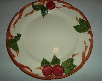Circa 1941 Vintage Original Dinner Plate Apple (American Backstamp) by FRANCISCAN Made In California.