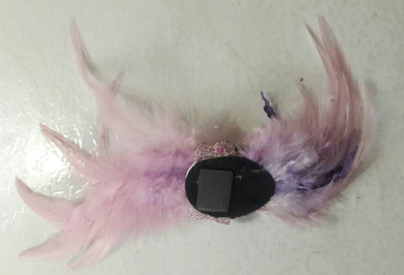 Vintage Porcelain Faces By Elvira /& Jackie Porcelain Magnet For Board Display Dress-up Style Handmade Pink Feathers Glamour Woman