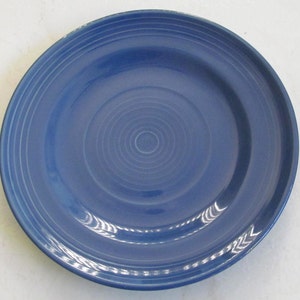 Plato llano de cerámica azul pintado a mano - Estilo Lynns, 26 cm