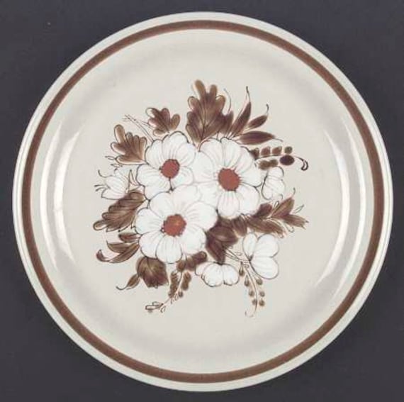 Vintage 1980' Morning Wood Collection Dried Flowers Dinner Plate
