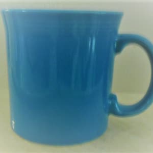 Grande tasse à café New Fiesta Blue par Homer Laughlin