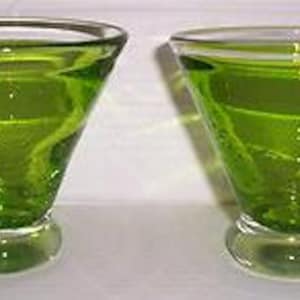 Lime Green Handblown (2) Cocktail Collectible Glasses With Air Bubbles