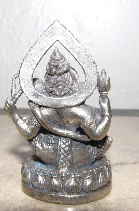ヴィンテージ シルバーメタル ヒンドゥー教 2 1/4インチ ガネーシャ