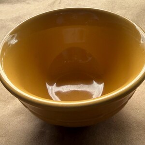 Vintage Longaberger Pottery Woven Traditions Yellow Color Collectible Small Bowl, USA