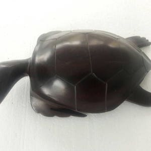 Hand Carved Original Large Ironwood Sea Turtle Collectible Table Display Wood Art