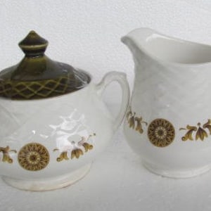 Vintage Wedgwood Creamer & Sugar Bowl Set: Gold Medallion Tunstall Pottery