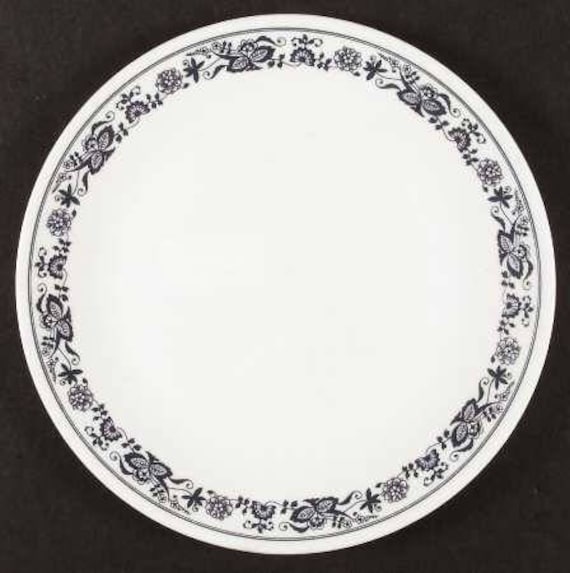 Vintage Corelle Dinner Plate: Old Town Blue Floral,