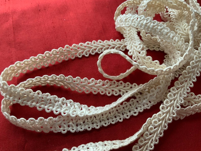Vintage White Braid Trim 30m